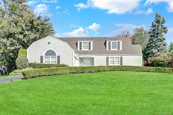324 W Ivy Hill Road, Woodsburgh, NY 11598