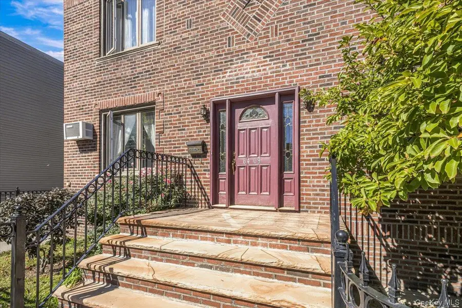 6409 Catalpa Avenue, Ridgewood, NY 11385 - #2
