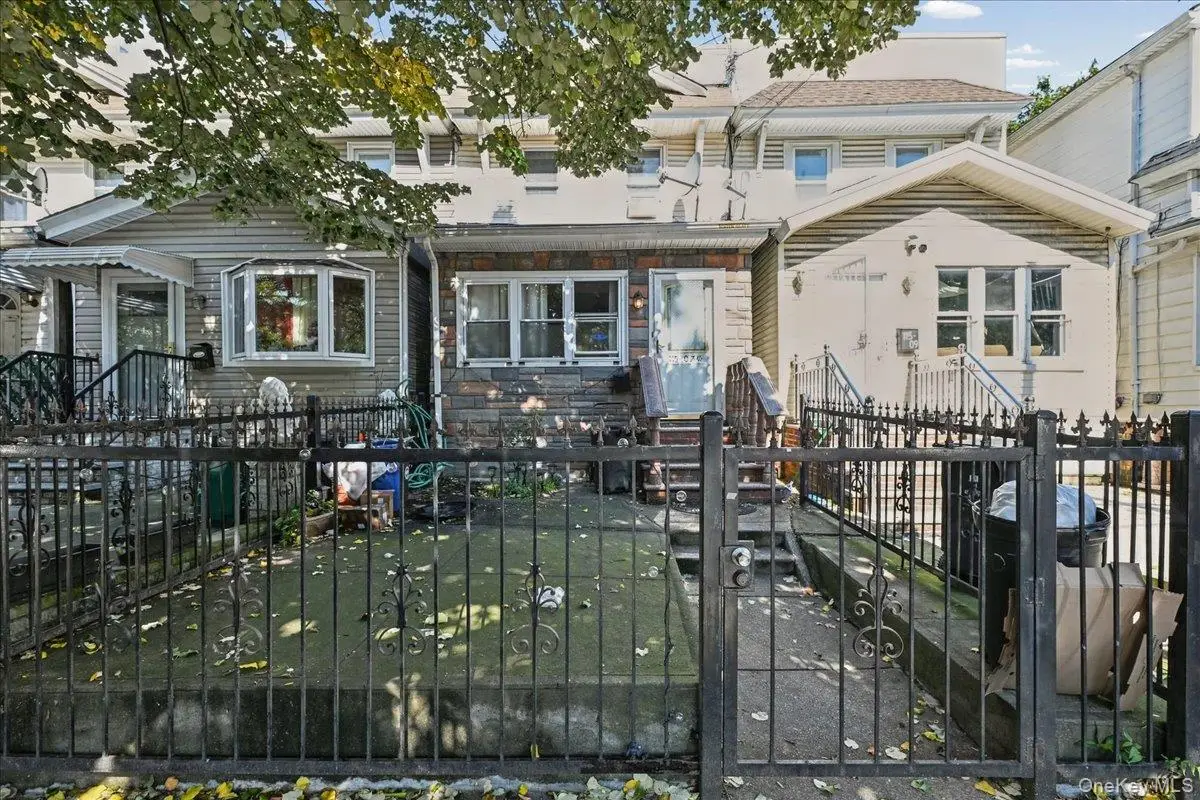 11507 103rd Avenue, South Richmond Hill, NY 11419 - #1