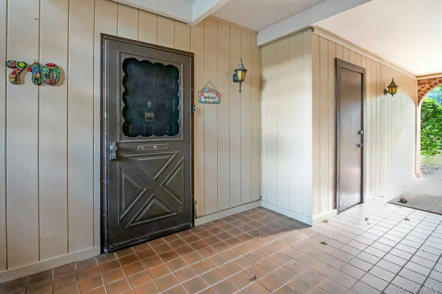 7-10 Briarcliff Drive S #10, Ossining, NY 10562 - #2