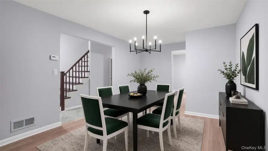 946 E 215th Street, Bronx, NY 10469 - #3