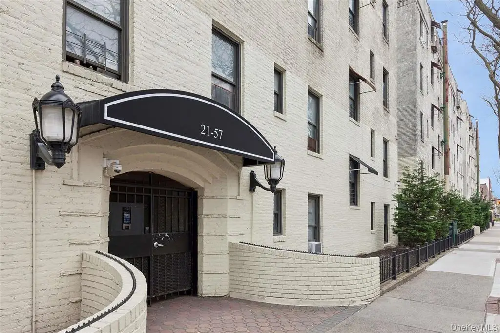 21-57 33rd Street #4D, Astoria, NY 11105 - #1