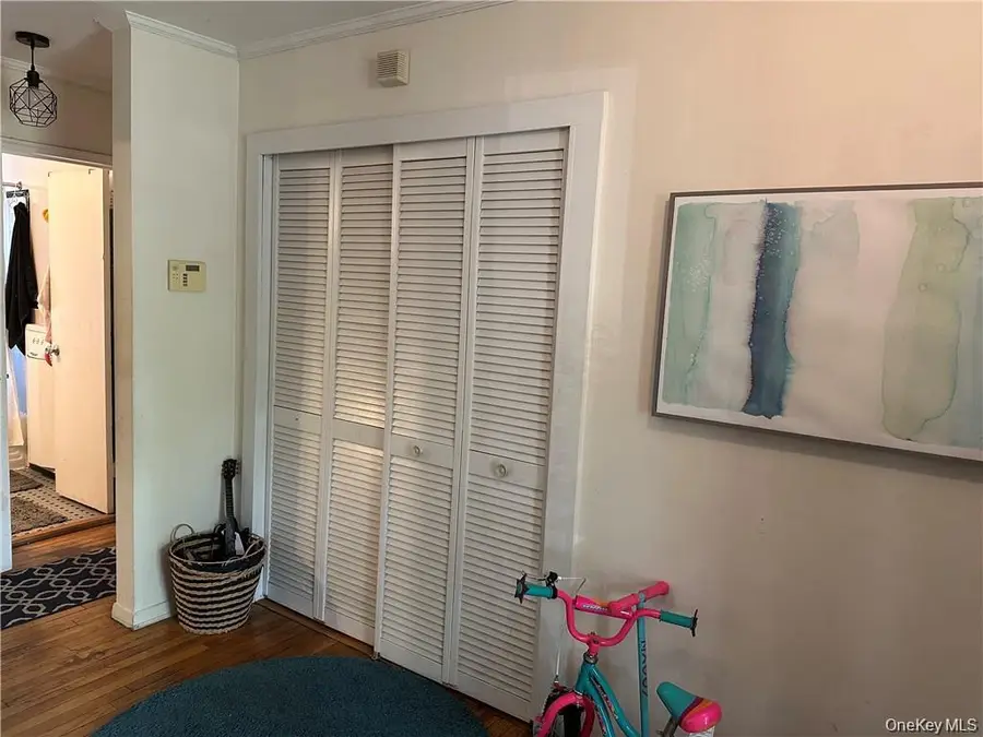 111 Lawrence Park Crescent #111, Bronxville, NY 10708 - #3