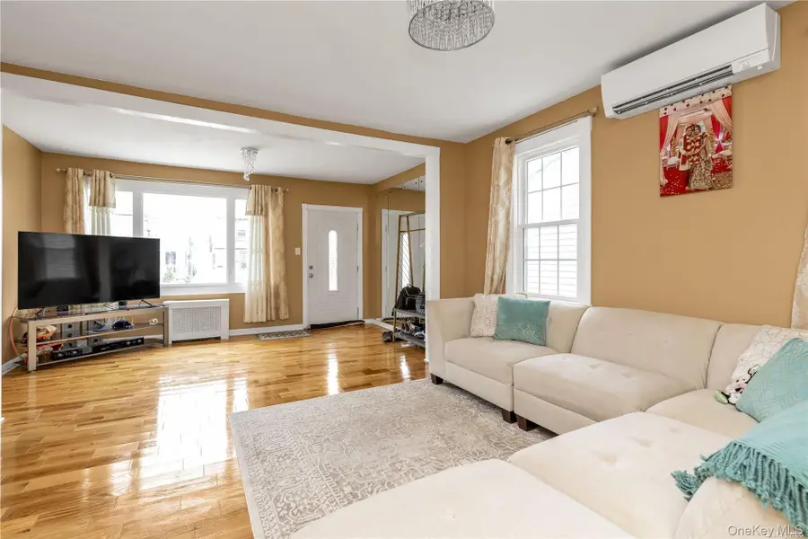 142-34 Sutter Avenue, Jamaica, NY 11436 - #2