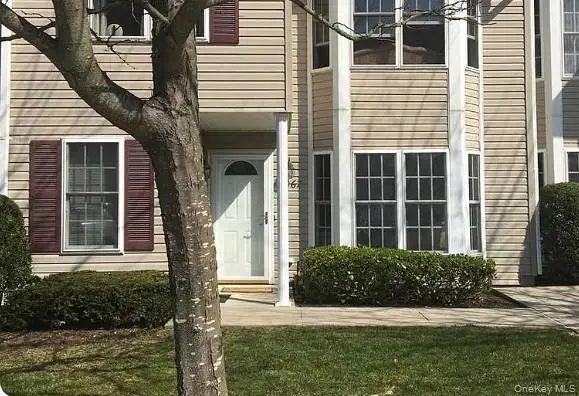 1067 Savoy Drive, Melville, NY 11747 - #1
