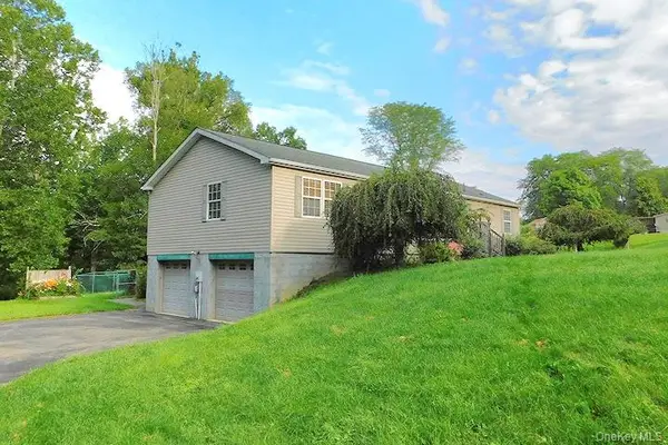 1566 Albany Post Road, Gardiner, NY 12525