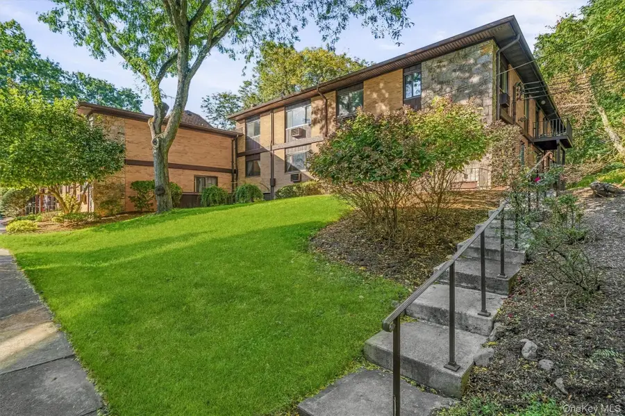 5 W Lawrence Park Drive #11, Piermont, NY 10968 - #2