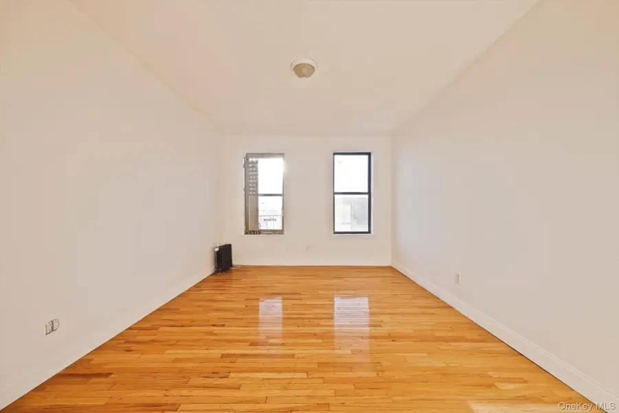 645 Barretto Street #3J, Bronx, NY 10474 - #3