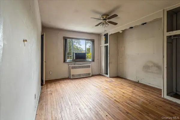 83-18 229 Street #6-12, Bellerose Manor, NY 11427
