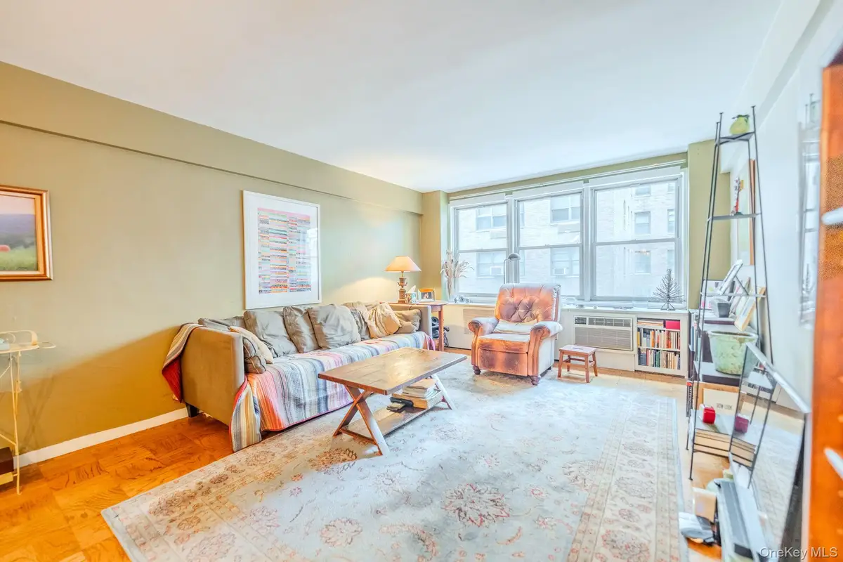 141 E 55th Street #4H, Manhattan, NY 10022 - #1