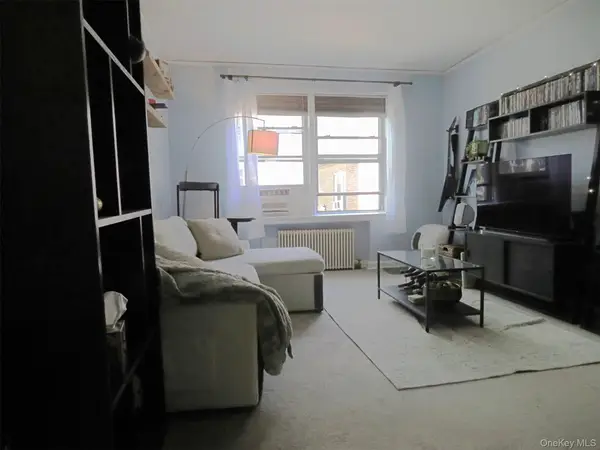 141-19 78th Road #2M, Kew Garden Hills, NY 11367