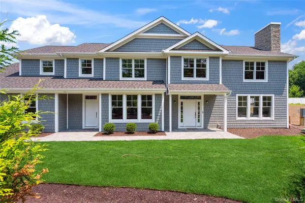 46 Plainview Road, Woodbury, NY 11797