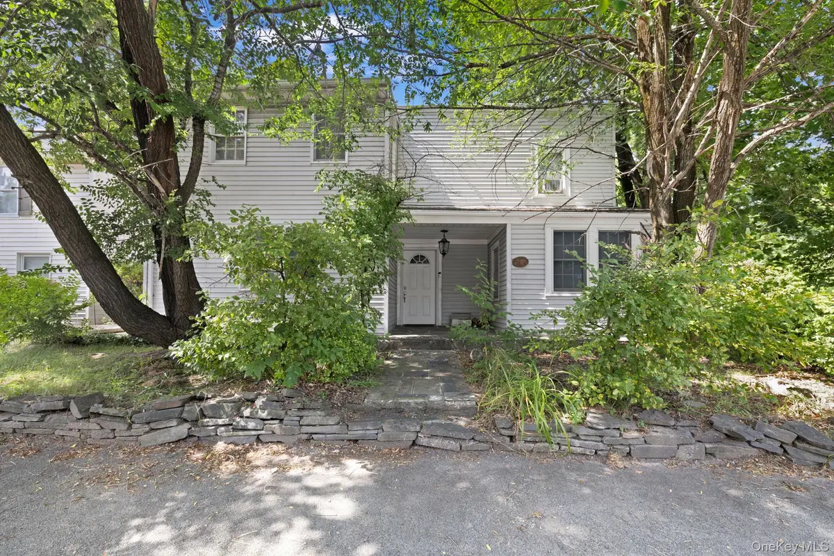 1675 Main Street, Pleasant Valley, NY 12569 - #1