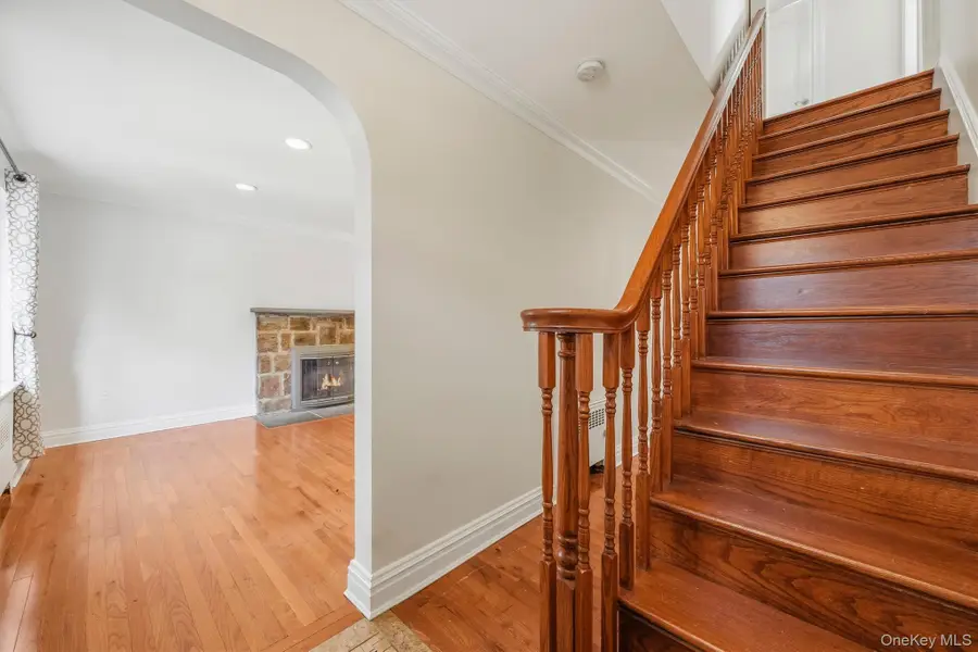 26 Custer Avenue, Yonkers, NY 10701 - #2