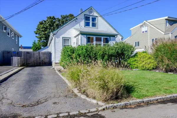 412 Fire Island Avenue, Babylon, NY 11702