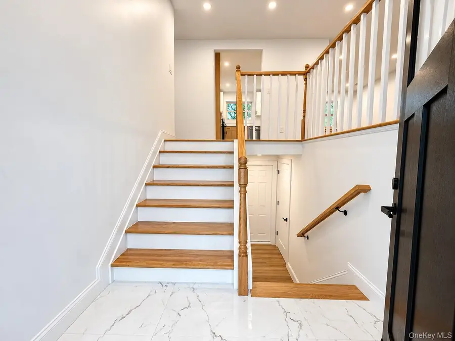 21 Lama Drive, Shirley, NY 11967 - #3