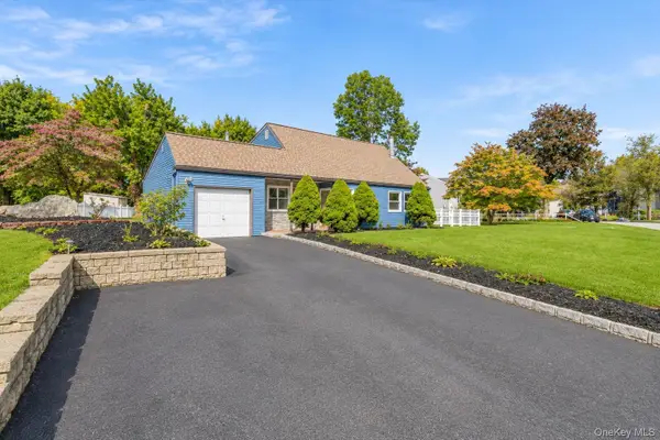 2597 Farsund Drive, Yorktown Heights, NY 10598