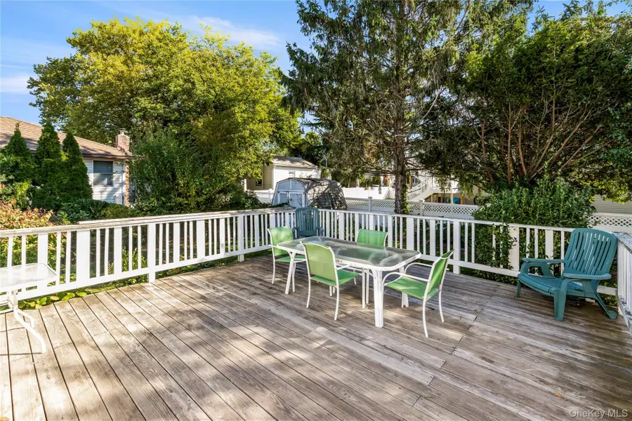 256 9th Street, Bethpage, NY 11714 - #3