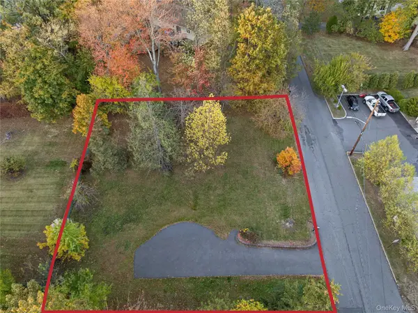 1 W Burda Place, New City, NY 10956