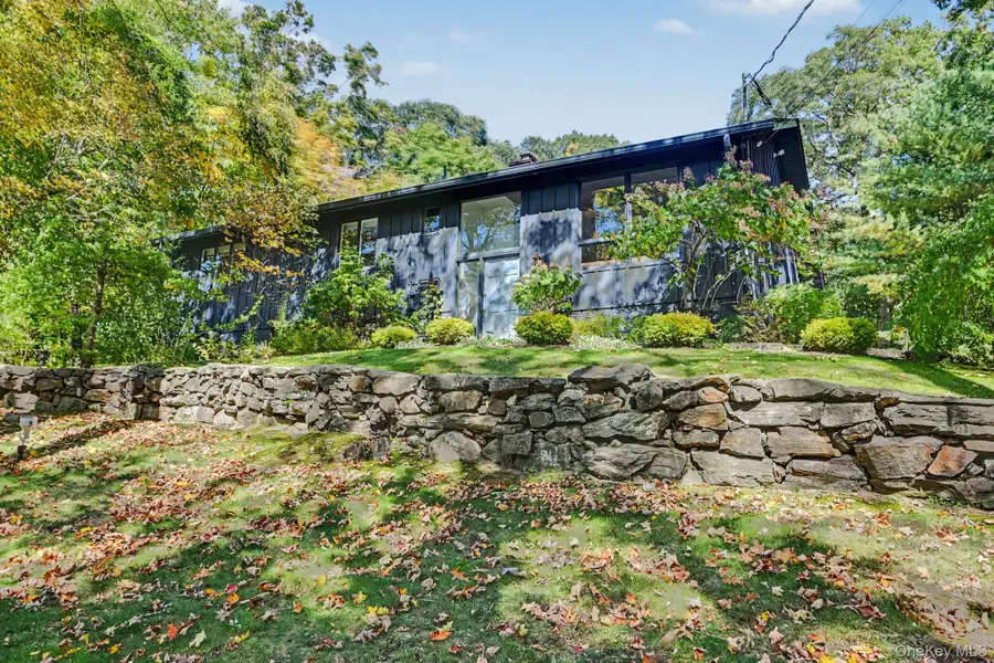 29 Hoyt Street, South Salem, NY 10590 - #3