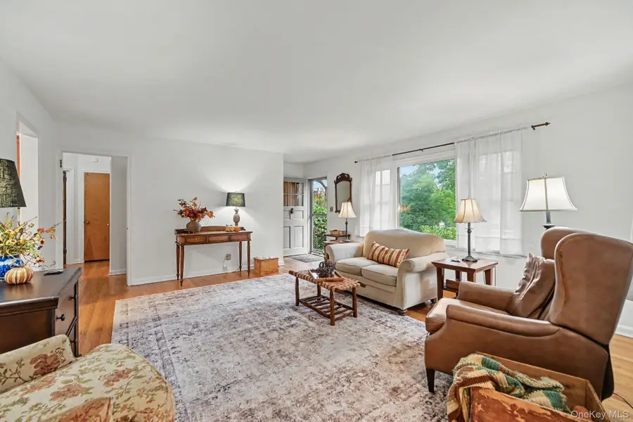 140 S State Road, Briarcliff Manor, NY 10510 - #3