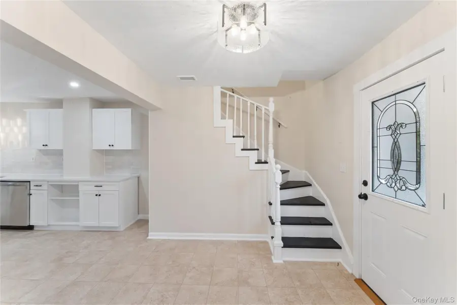 12 East Place, Tuxedo Park, NY 10987 - #3