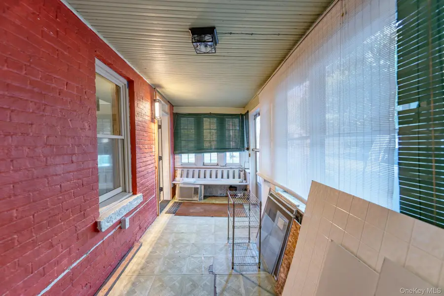 35 Rock Street, Kingston, NY 12401 - #3