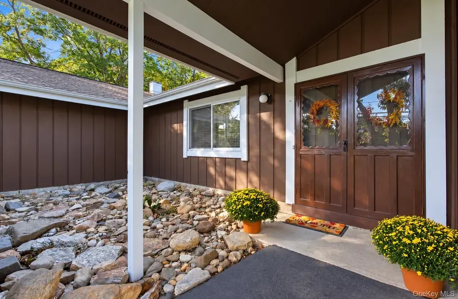 1012 Old Medford Avenue, Farmingville, NY 11738 - #2