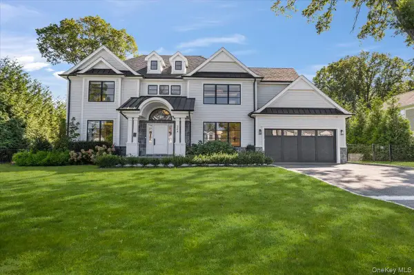 264 Northwoods Road, Manhasset, NY 11030