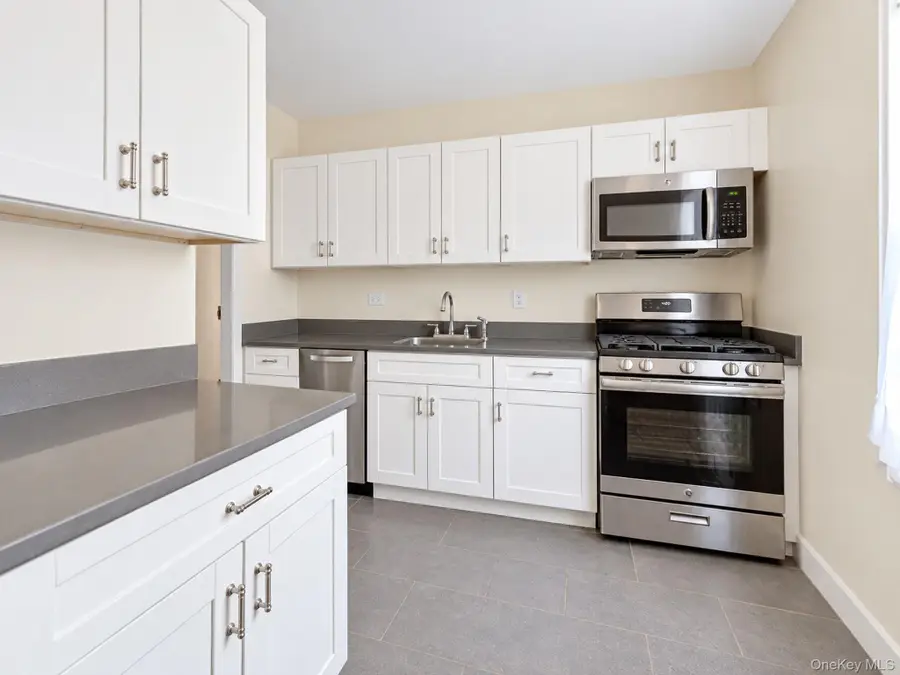 282 E 35th Street #5A, Brooklyn, NY 11203 - #3