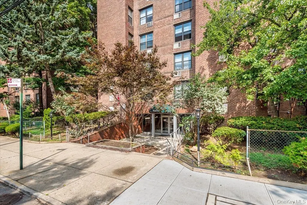 65-15 38th Avenue #5Z, Woodside, NY 11377 - #1