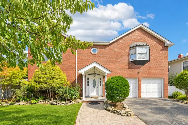 708 Park Lane, Cedarhurst, NY 11516