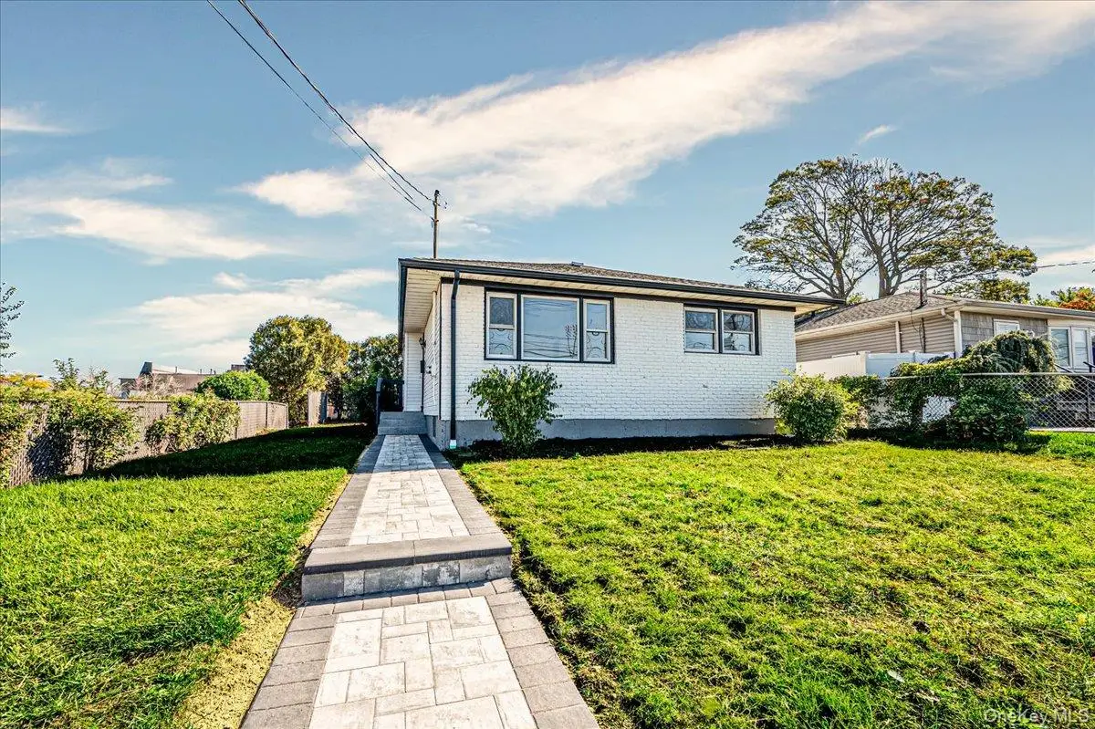 53 N 1st, Deer Park, NY 11729 - #1