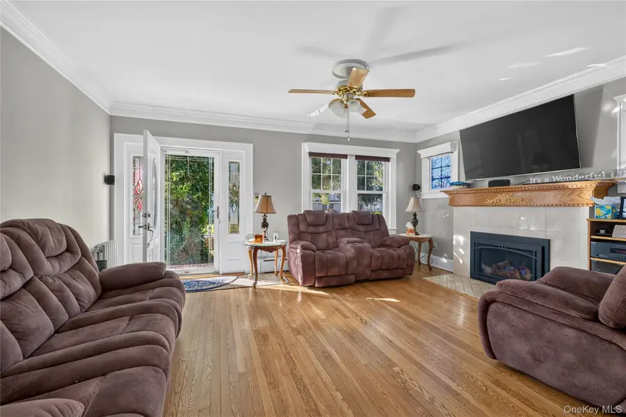 69 Robert Street, Patchogue, NY 11772 - #2