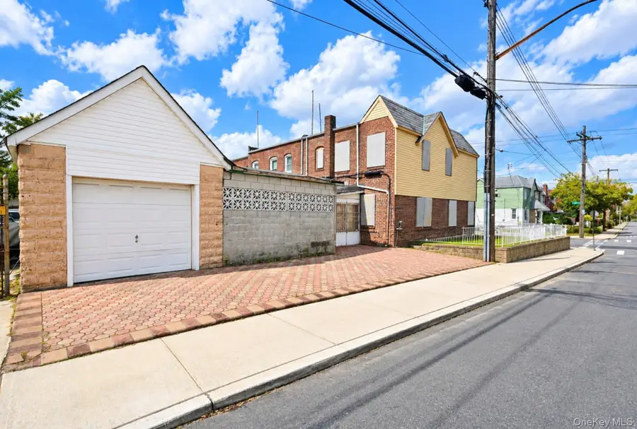 19920 115th Avenue, Saint Albans, NY 11412 - #2