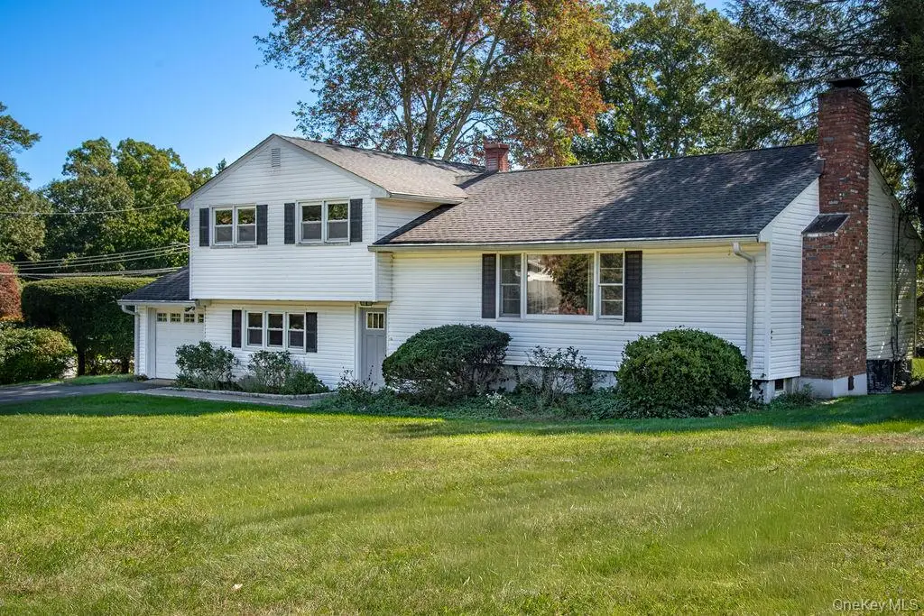 4 Robin Street, Pearl River, NY 10965 - #1
