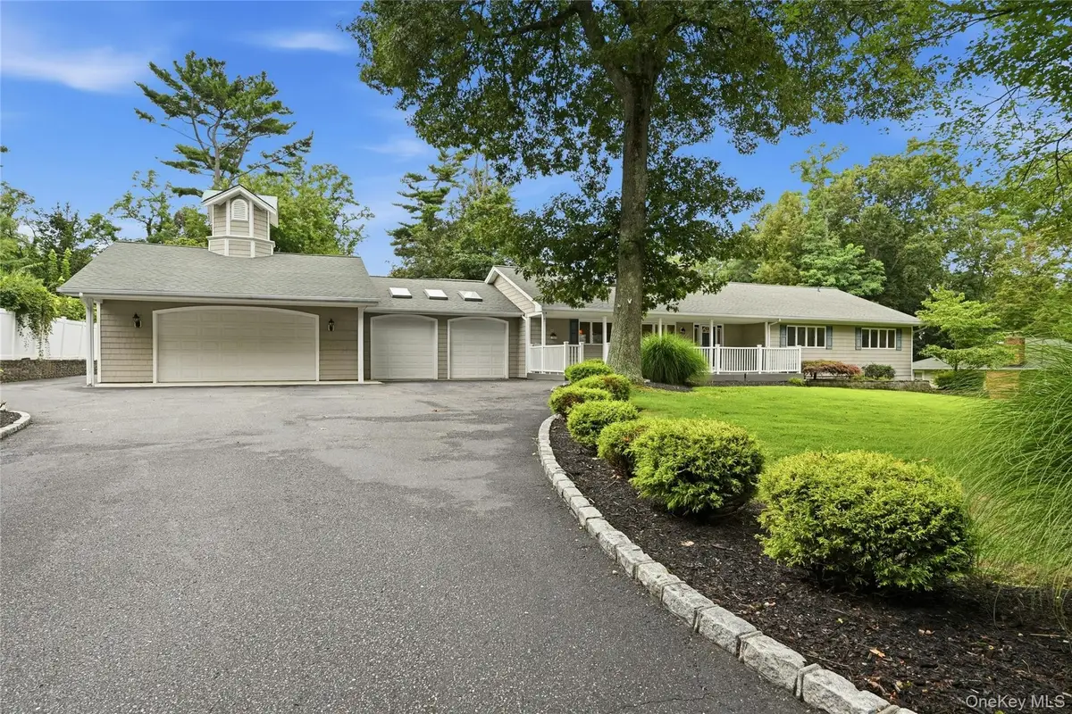 6 Winfield Drive, Sound Beach, NY 11789 - #1