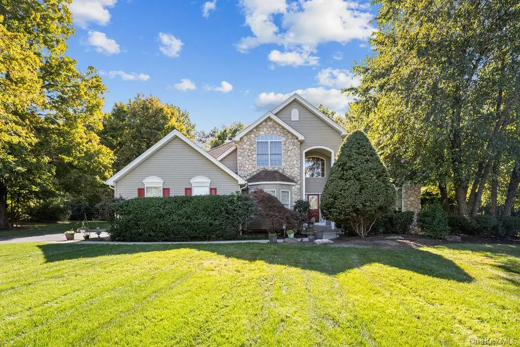 7 Birdie Drive, Suffern, NY 10901 - #1