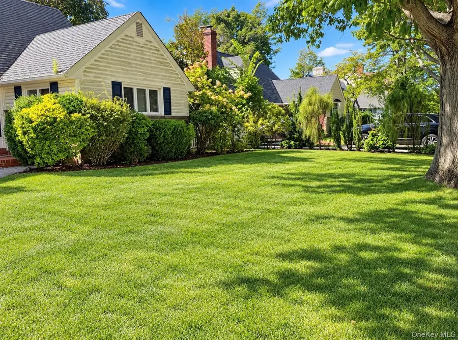 90 Amherst Street, Garden City, NY 11530 - #3