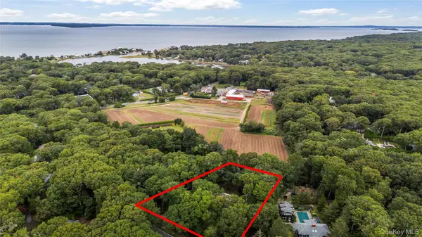 600 Water Mill Towd Road, Southampton, NY 11968