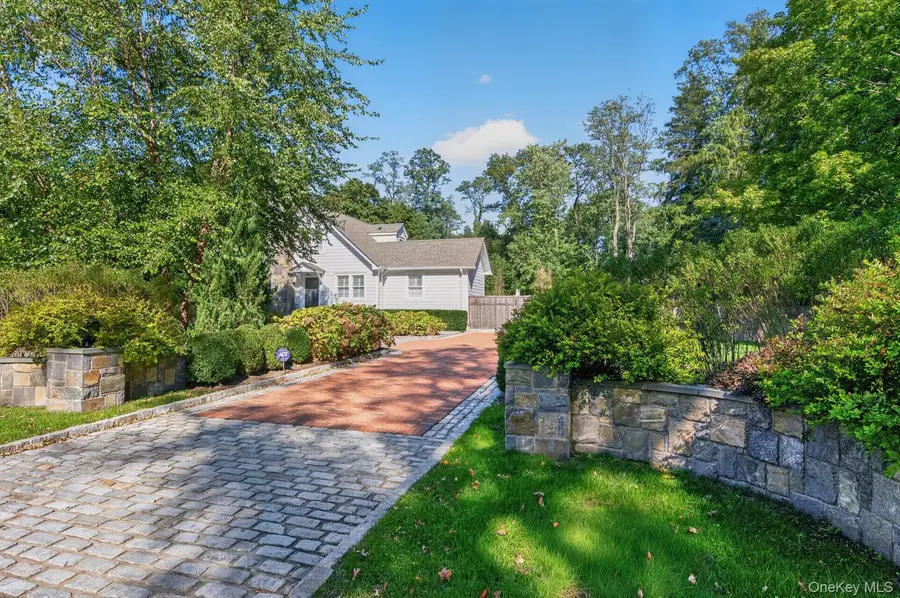 25 Old Northport Road, Huntington, NY 11743 - #3