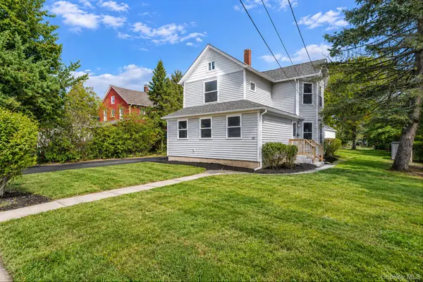 85 Jayne Avenue, Patchogue, NY 11772