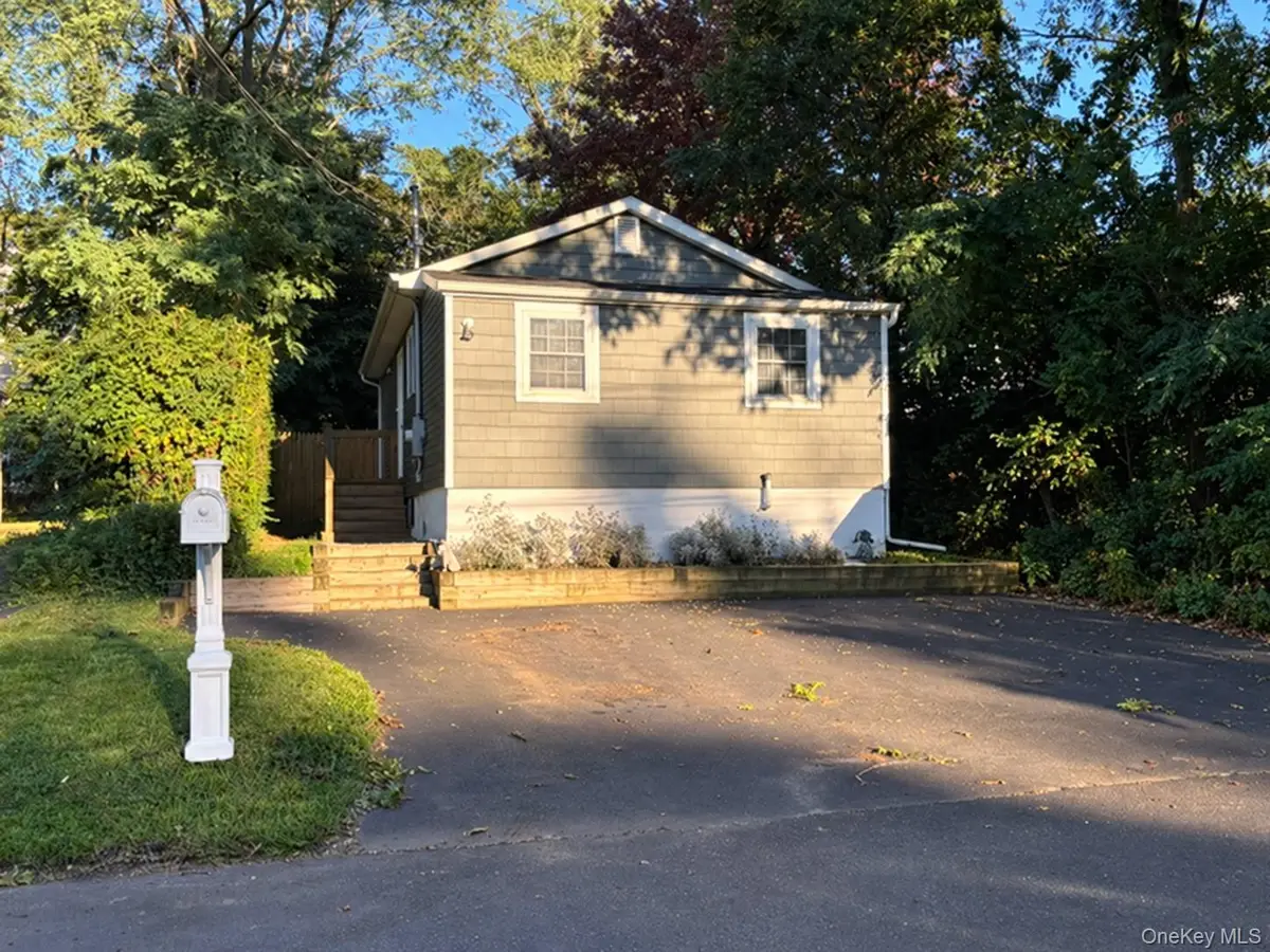 21 Cove Drive, Sound Beach, NY 11789 - #1