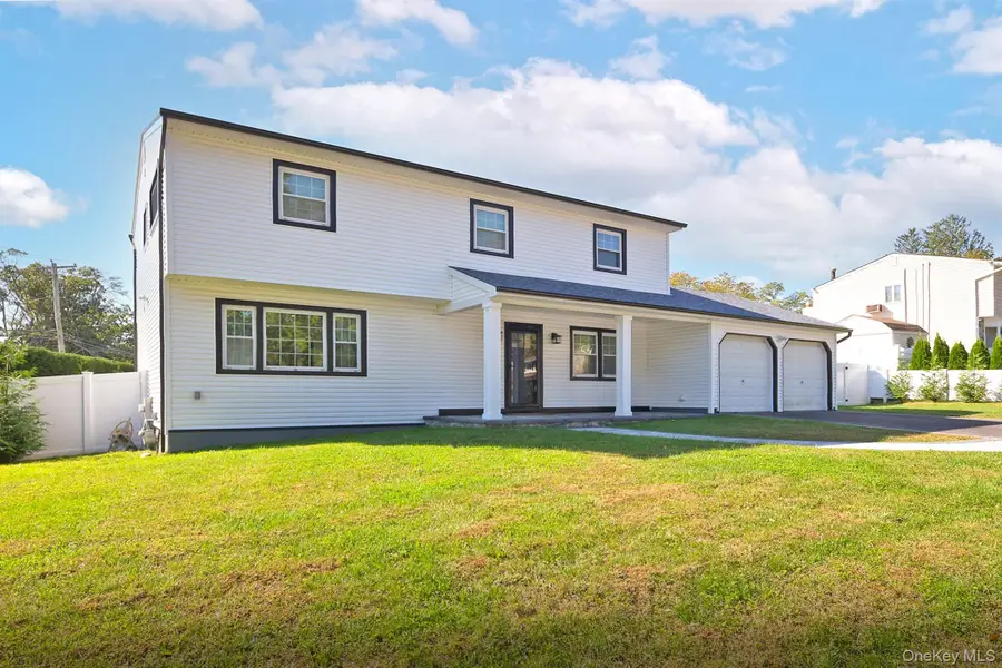 24 New Jersey Street, Dix Hills, NY 11746 - #3