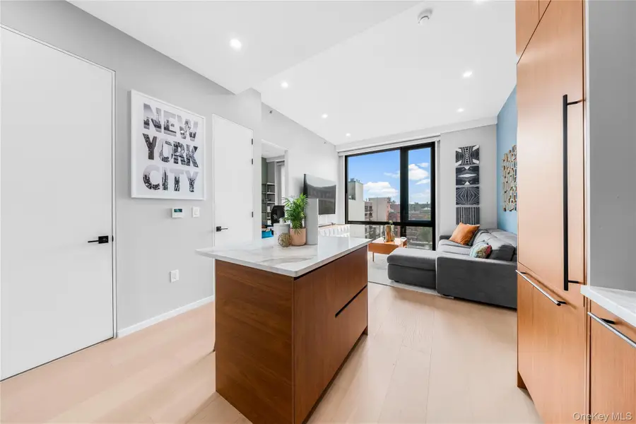31-16 21, Astoria, NY 11106 - #2