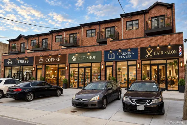 150-20 12th Road, Whitestone, NY 11357