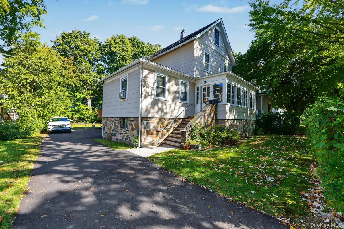 4 Tremont St, Greenwich, CT 06830 - #1