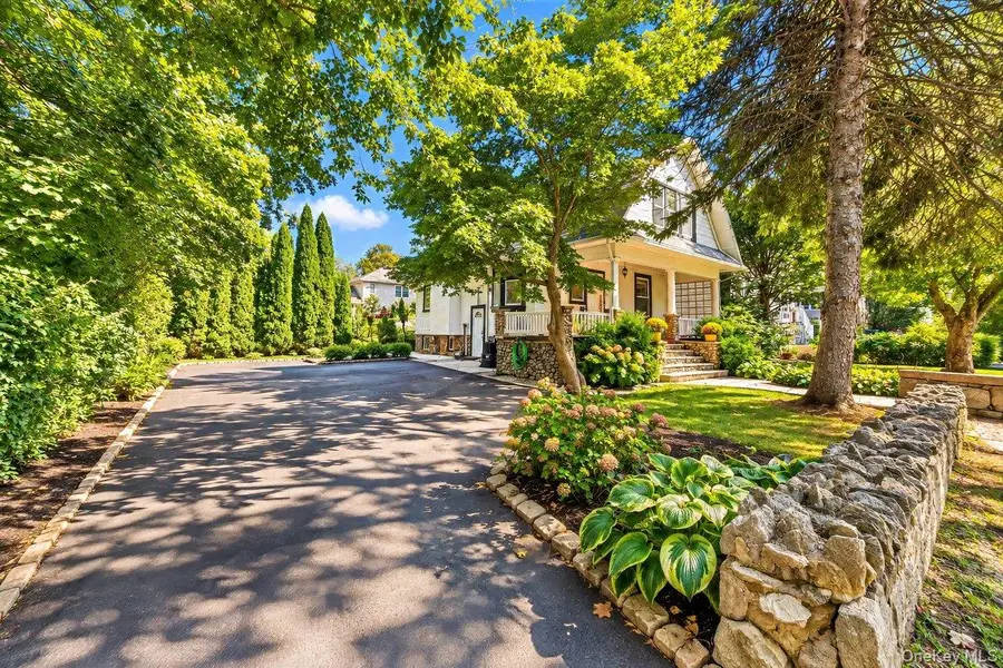 737 Bradley Street, Mamaroneck, NY 10543 - #2