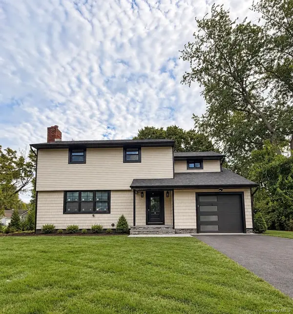 1 Medford Lane, East Northport, NY 11731