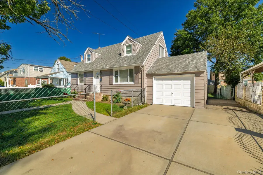 413 Greengrove Avenue, Uniondale, NY 11553 - #3
